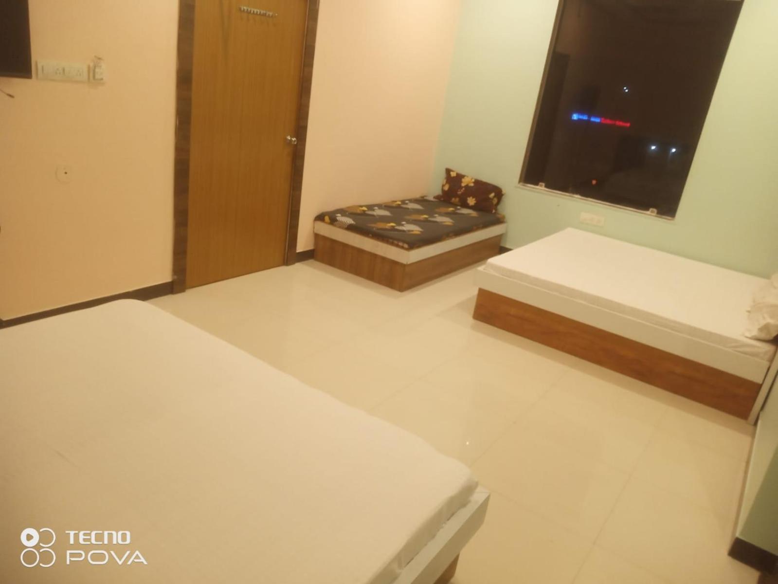 Athitya Hotel And Resort Sikar Chambre photo